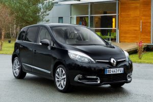 Renault και Dacia με όφελος έως 2.430 ευρώ