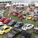 VW Beetle με μάλλινο πλεκτό νικητής καλλιστείων