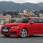 Η BMW παραμένει best seller στα premium