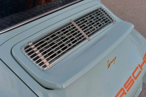 Singer 911: Ανακατασκευασμένη Porsche 964