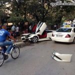 «Αγάπη μου γρατζούνισα την Lamborghini...»