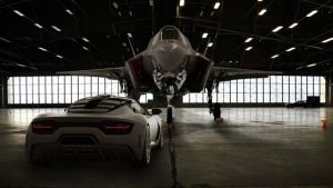 Bulleta RF22 βασισμένη στην Lotus Evora