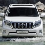 Το θρυλικό Toyota Land Cruiser ανανεώνεται