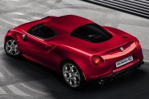 Alfa Romeo 4C: Τεχνικά στοιχεία και εξοπλισμός
