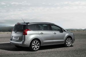 Ανανέωση και για το Peugeot 5008