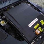 Το ηλεκτρικό Defender σέρνει 12τονο τραινάκι!