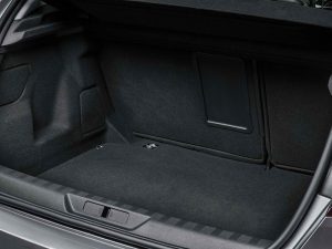 Νέο Peugeot 308: Κινητήρες και νέες φωτογραφίες