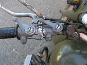 Μοτοσικλέτα που κινείται από την καύση ξύλων!