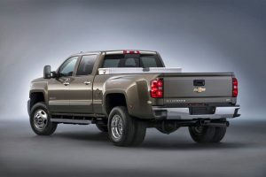 Τα θηριώδη Chevrolet Silverado και GMC Sierra