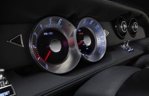 Το «κτηνώδες» muscle car Equus Bass 770