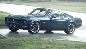Το «κτηνώδες» muscle car Equus Bass 770