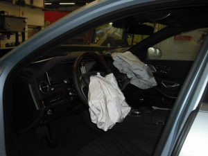 Το πρώτο αληθινό crash test με νέα Mercedes S-Class