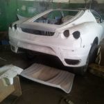 Μαντέψτε τι «κρύβεται» κάτω από την Ferrari limo...