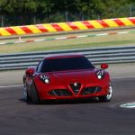 Alfa Romeo 4C: νέες φωτογραφίες και videos