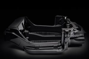 Alfa Romeo 4C: νέες φωτογραφίες και videos