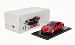 Εντυπωσιακά αξεσουάρ γραφείου από την Porsche