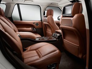 Range Rover LWB με κορυφαίες ανέσεις
