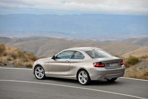 Επίσημα η νέα BMW Σειρά 2 Coupe