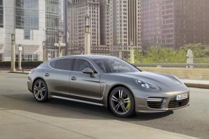 Η ισχυρότερη Porsche Panamera Turbo S