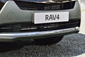 Αναβαθμισμένο Toyota RAV4 και 2.0 diesel 4×4