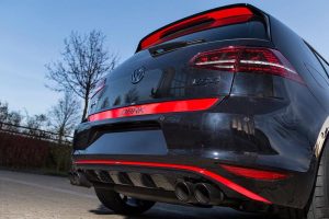 Volkswagen Golf GTI Dark Edition από την ABT