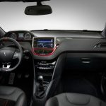 Ετοιμάζεται το κορυφαίο Peugeot 208 R