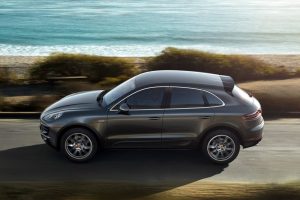 H Porsche Macan αποκαλύπτεται