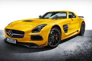 «Καυτός» γύρος στο Ring με Mercedes SLS AMG Black Series