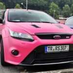 Ροζ Ford Focus RS; Ε, όχι...