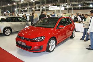 Volkswagen cross-up! – Golf GTI