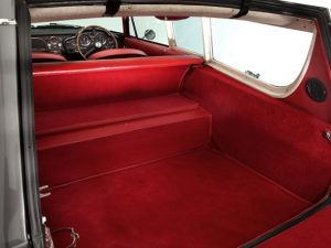 Για πώληση υπέρ-συλλεκτική Aston Martin DB6 Vantage Shooting Brake