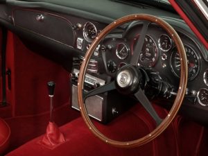 Για πώληση υπέρ-συλλεκτική Aston Martin DB6 Vantage Shooting Brake