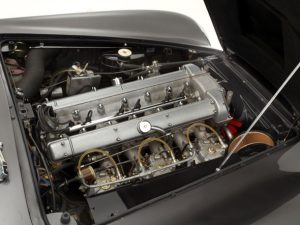 Για πώληση υπέρ-συλλεκτική Aston Martin DB6 Vantage Shooting Brake