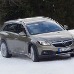 Opel 4x4 Mokka, Insignia Country Tourer και OPC