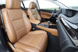 Νέο Lexus GS 300h με 4,7 λτ./100 χλμ. κατανάλωση