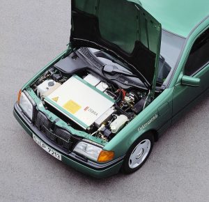 Η ηλεκτρική Mercedes C-Class του 1991