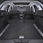 Νέο Peugeot 308 SW με 610 λίτρα για αποσκευές