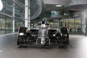 Αποκαλυπτήρια για τη νέα Formula 1 McLaren Mercedes MP4-29