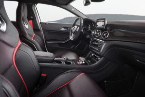 Νέα Mercedes GLA 45 AMG με 360 ίππους
