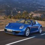 Νέα Porsche 911 Targa με ρετρό και πολύ δυναμική σχεδίαση
