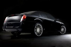 Chrysler 300C με την υπογραφή του Έλληνα σχεδιαστή John Varvatos