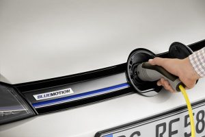 Νέο σπορ VW Golf GTE με 204 PS και κατανάλωση 1,5 λτ./100 χλμ.!