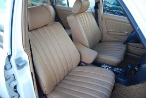 Αυτή τη Mercedes Σειρά 300 με V8 κινητήρα θα την ζηλέψετε!