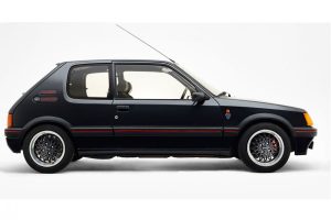 Η Peugeot Ιταλίας αναπαλαίωσε ένα σπάνιο 205 GTi 1.9 Gutmann