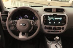 Το νέο ηλεκτρικό Kia Soul EV καίει από μόλις 1,4 ευρώ/100 χλμ.!