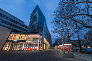 Η Audi ανοίγει high tech ψηφιακή έκθεση αυτοκινήτων στο Βερολίνο