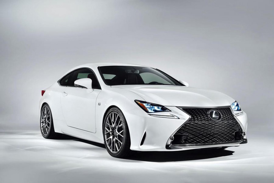 Στη Γενεύη τα Lexus RC 300h F SPORT και RC 350 F SPORT