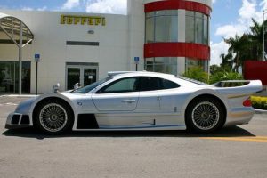 Συλλεκτική Mercedes CLK GTR AMG αναζητά νέο ιδιοκτήτη
