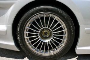 Συλλεκτική Mercedes CLK GTR AMG αναζητά νέο ιδιοκτήτη