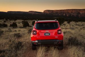 Νέο Jeep Renegade με κινητήρες 1.4 turbo βενζίνης 1.6 diesel